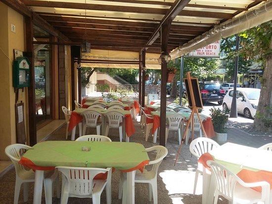 Pizzeria Roticceria Palm Beach